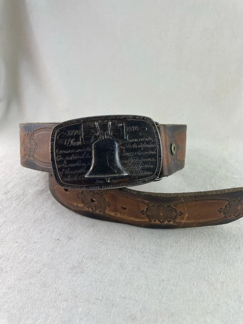 Vintage 1975 James Lind Bicentennial Buckle with Leather Belt